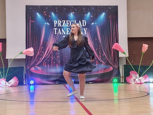 Grafika 4: Uczennice naszej szkoły na II Przeglądzie Tanecznym w Jezierzycach